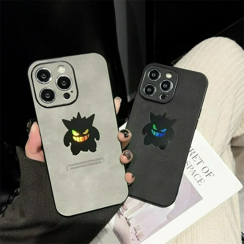 漫画アニメゲンガー革風レーザー加工スマホケース iPhone - Phone Cases Durable のレビューと価格