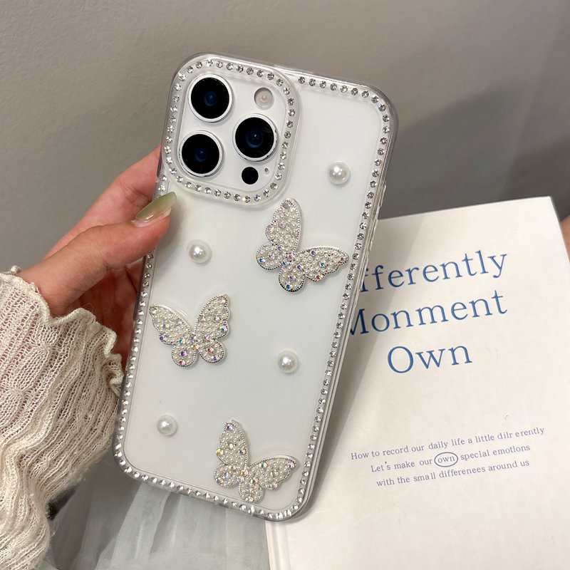 パールバタフライブリンブリンダイヤモンドクリアフォンケース  - Phone Cases Loopy のレビューと価格