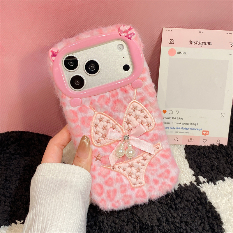 高級感のあるレオパード柄ビキニプリントのぬいぐるみ風スマホケ - Phone Cases Iphone 16 のレビューと価格